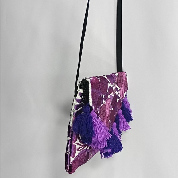 Purple Floral Tassel Women's Bag new w out tags - Picture 7 of 9